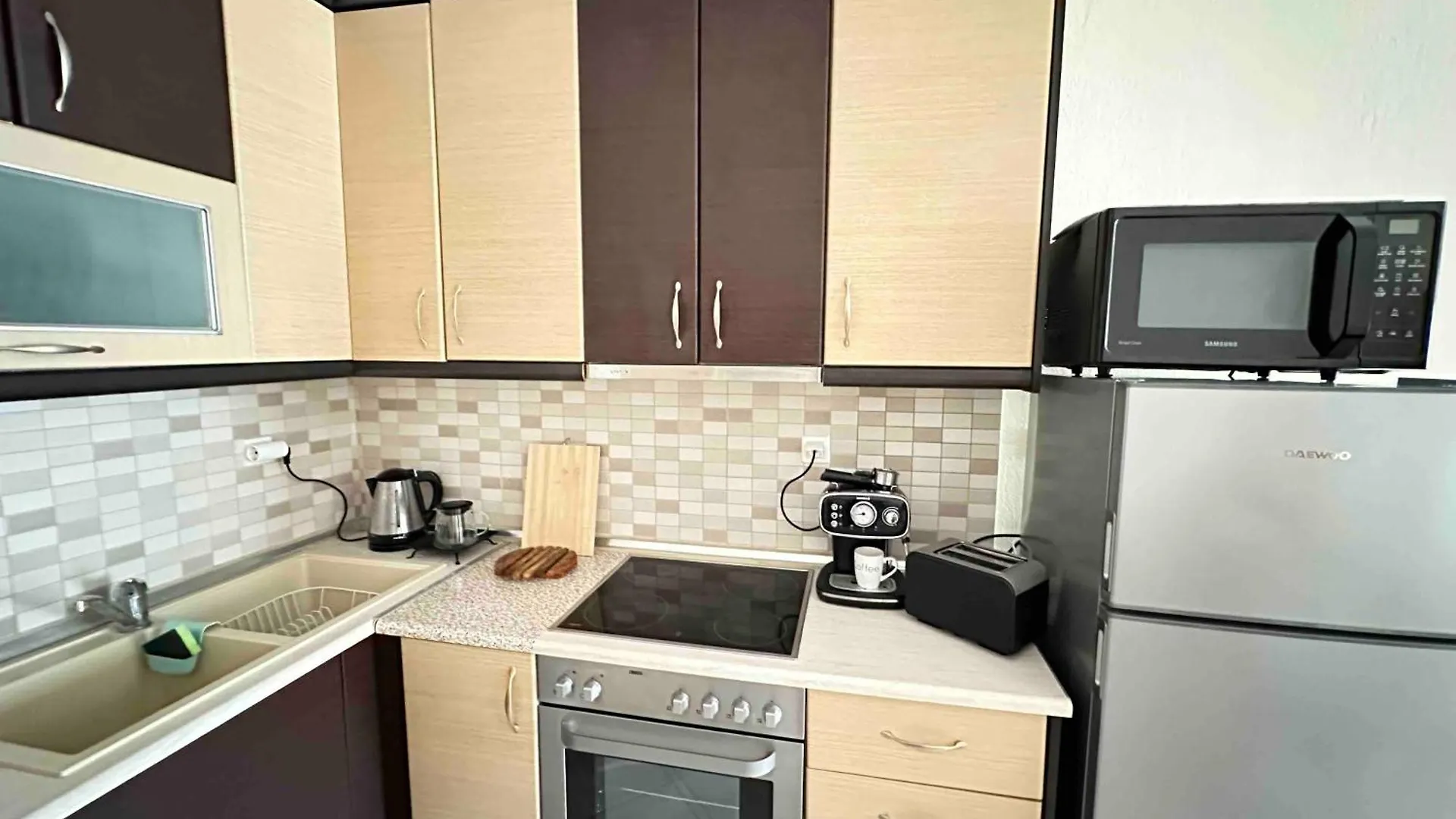 Top Floor Apartments Pefkochori 0*,