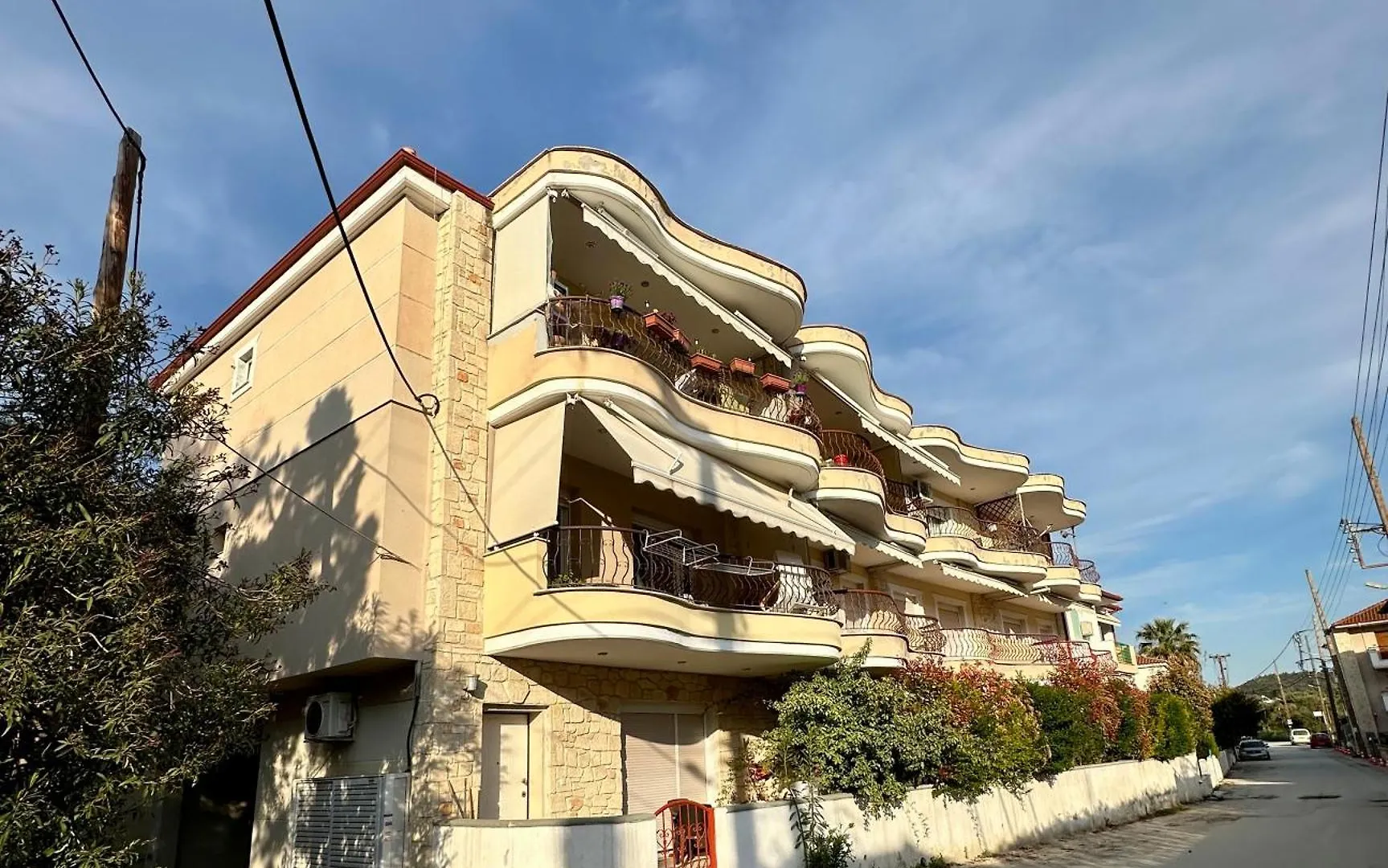 Top Floor Apartments Pefkochori