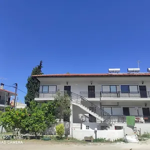 Iris Πευκοχώρι